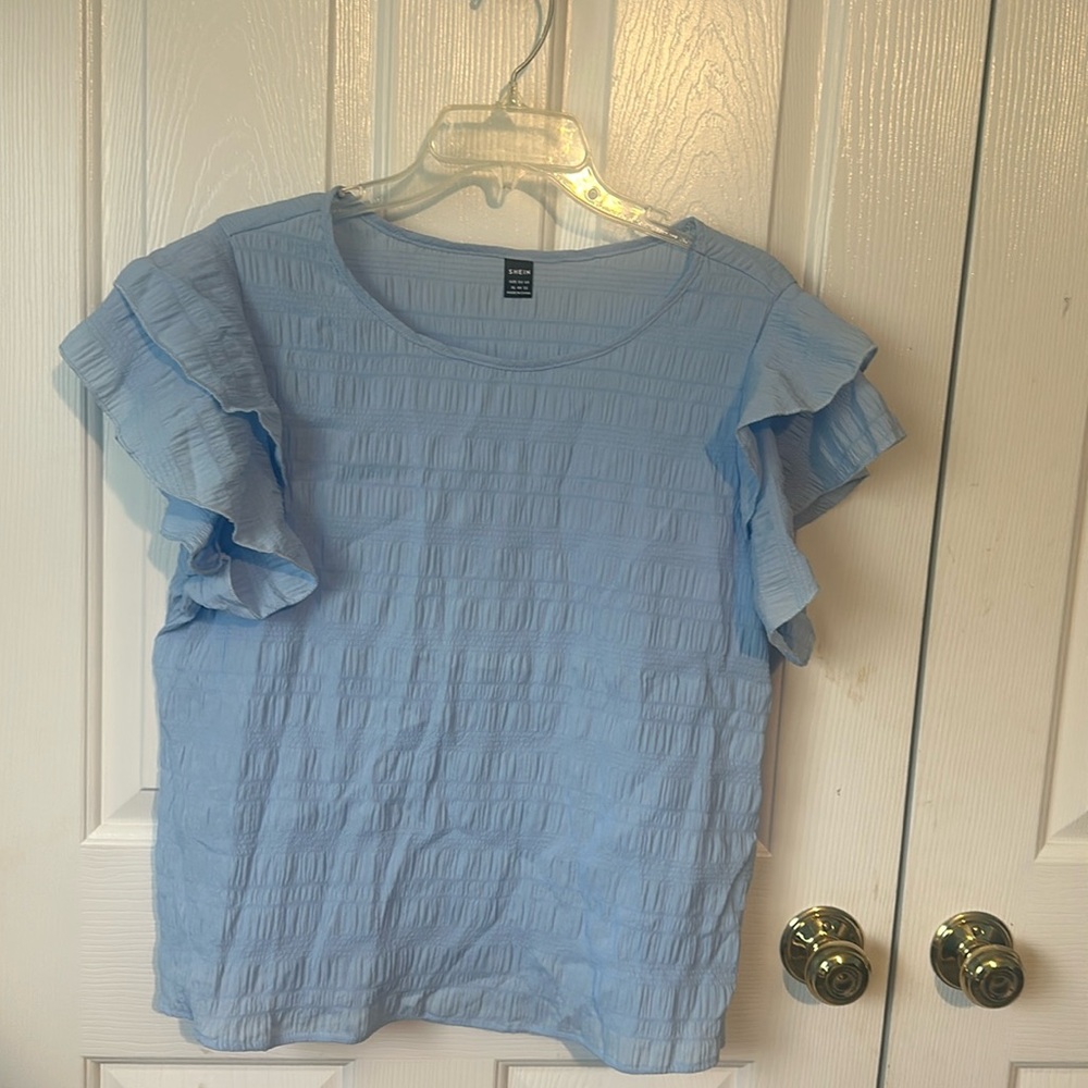 SHEIN Light Blue Textured Ruffle Sleeve Blouse XL Round Neck Puckered Top NWT